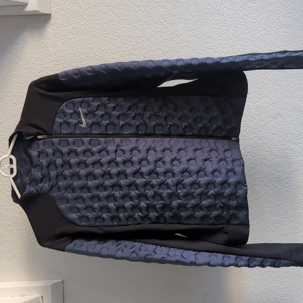 Nike aeroloft jacket